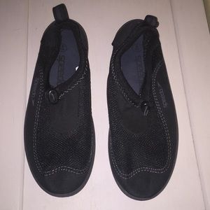 Speedo black water shoes
